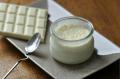 Yaourt au chocolat blanc 304.142857142857