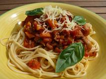 598 kcal. Spaghetti à la bolognaise  