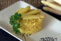 286 kcal. Risotto d'asperges blanches  