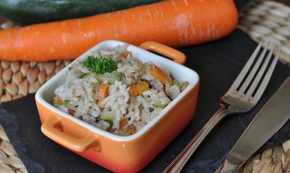 Riz pilaf au lait de coco, courgette et carotte