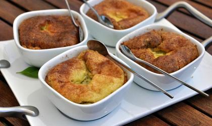 Clafoutis de fèves au pesto